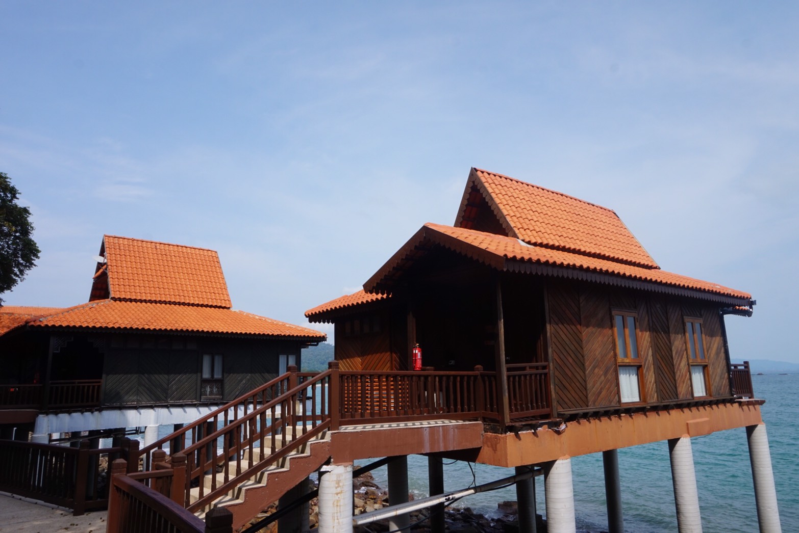 ホテルvlog ランカウイ島で唯一の水上コテージ ベルジャヤランカウイリゾート に泊まってきた 得する旅 損する旅